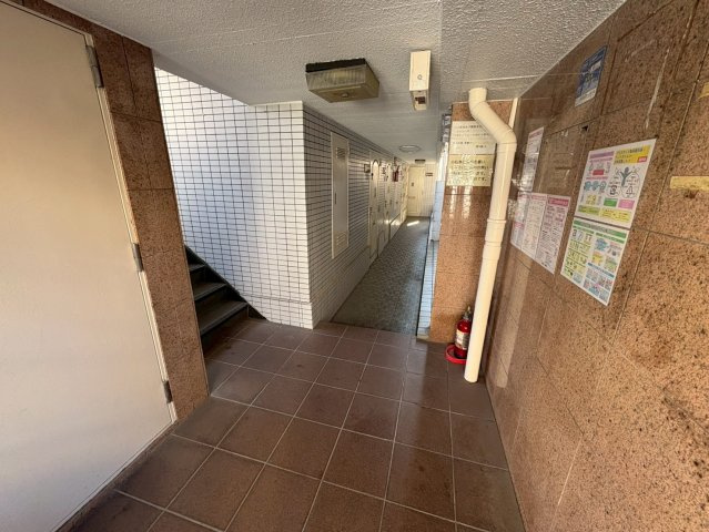 コーポ99のエントランス
