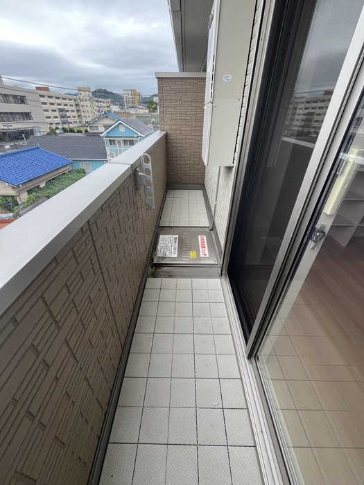 クレールAのバルコニー