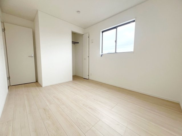 藤枝市藤岡　第10／の洋室