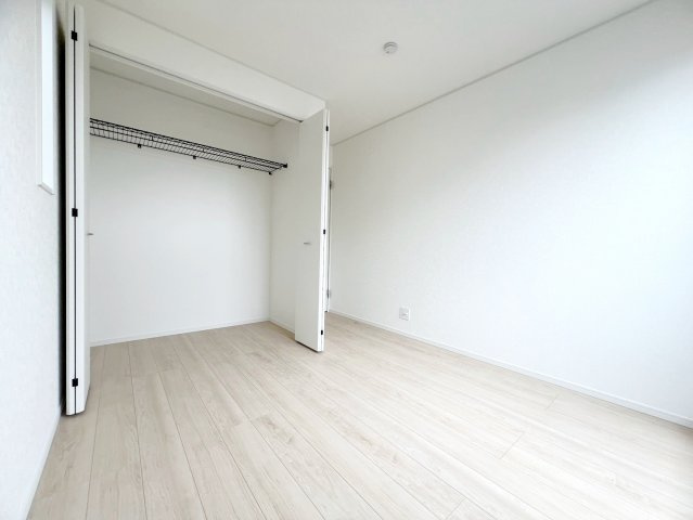 藤枝市藤岡　第10／の洋室
