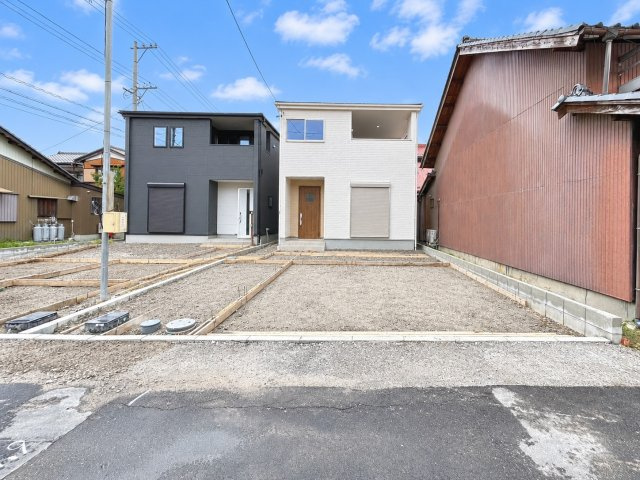 リーブルガーデン　一宮市小信中島第5　全2区画分譲の前面道路含む現地写真|■前面道路　■ヤマダ不動産　株式会社リライフ　
■夢のマイホーム購入をフルサポートします！