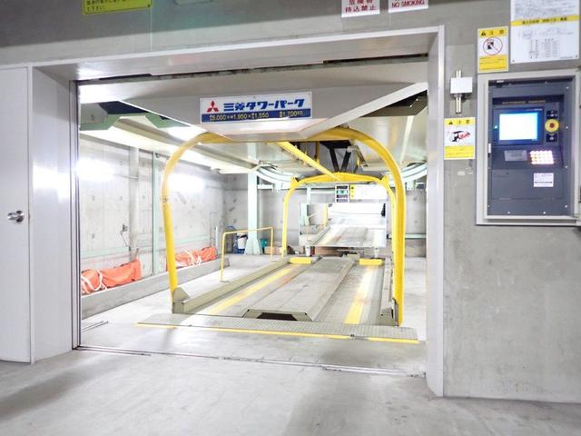 アルス川崎の駐車場