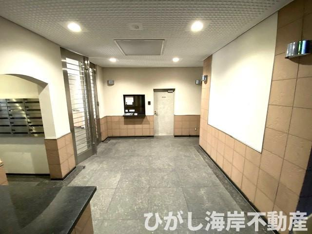オーベル湘南緑が浜のエントランス|エントランス