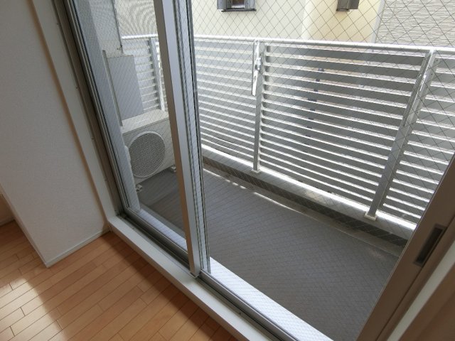 【バルコニー】