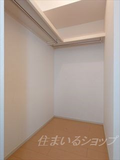 アート・ハウス　参番館の収納|ウォークインクローゼット