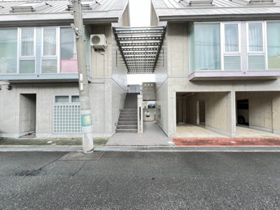【エントランス】 | オークグランド