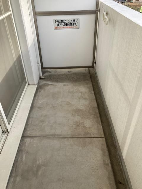ネクサス広古新開のバルコニー