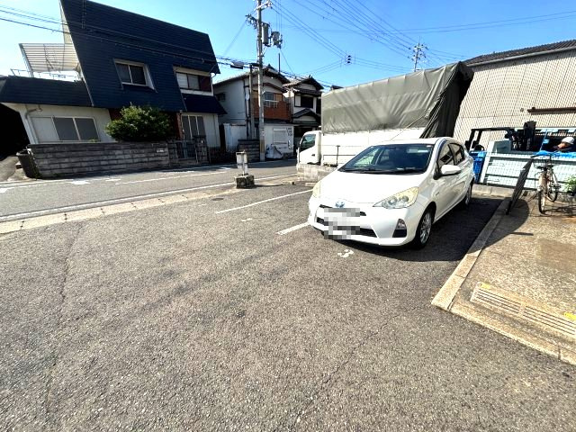 レオパレスＭ＆ＭⅡの駐車場
