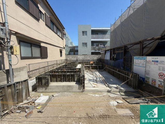 藤井寺市大井　新築一戸建ての外観|周辺は落ち着いた街並みの住宅地！子育てがしやすい住環境です！まだ未完成ですが、現地でしかわからない事もございます。是非一度ご覧ください。