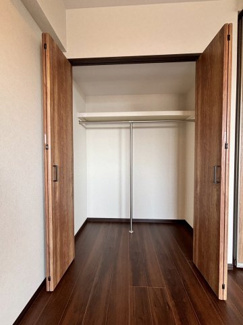【収納】 | レクセルマンション亀有 | 衣類や季節用品をまとめて収納でき、お部屋を広々使えます。