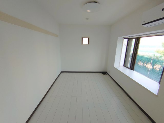 【居間・リビング】 | アメニティハイツ上ケ原壱番館