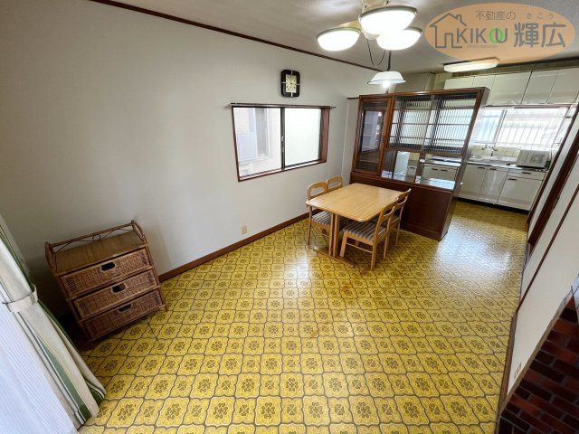 高砂市伊保崎南　中古戸建の居間・リビング