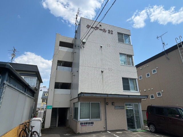 Ｋ・Ｒ３２