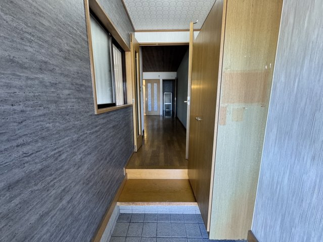宿屋町東テラスの玄関