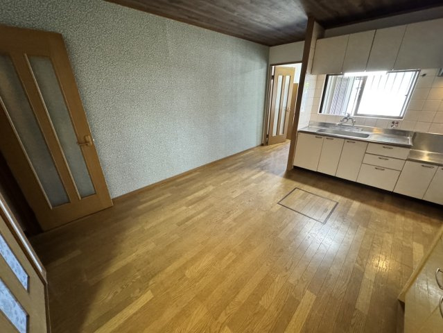 宿屋町東テラスの居間・リビング