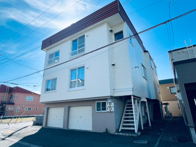 札幌市北区新琴似三条１２丁目のアパート