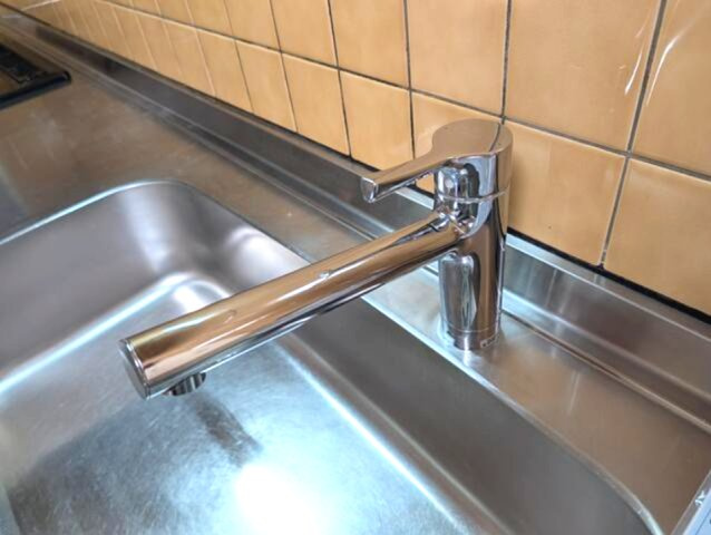 高取山町1丁目のキッチン|家具のレイアウトがしやすい壁付けキッチン
