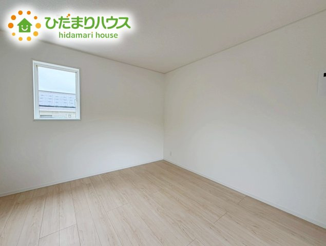いわき市平谷川瀬第2　新築戸建　3号棟の洋室|大きなベッドを置いても余裕の広さの主寝室♪♪
