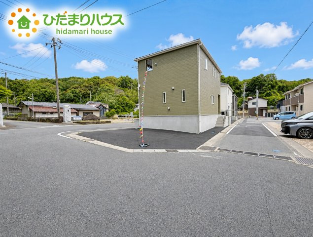 いわき市平谷川瀬第2　新築戸建　3号棟の前面道路含む現地写真|制震装置設置住宅(^^)繰り返す地震に効果を発揮します。