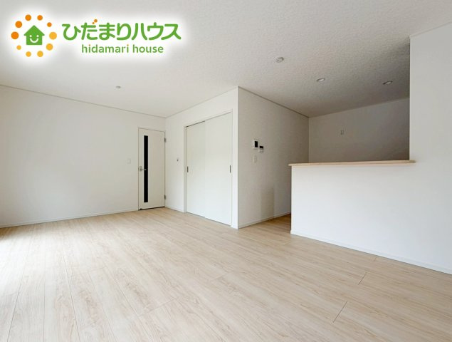 いわき市平谷川瀬第2　新築戸建　3号棟の居間・リビング|大型テレビに大型ソファー(^^)どんなインテリアにしますか？