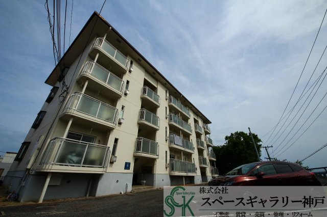 イリノハイツの外観