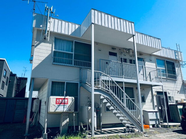 花川南８-３貸室