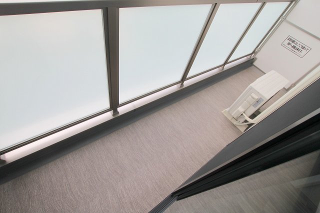 SERENO五番館のバルコニー|バルコニーからの眺めを楽しみながら食事をしませんか