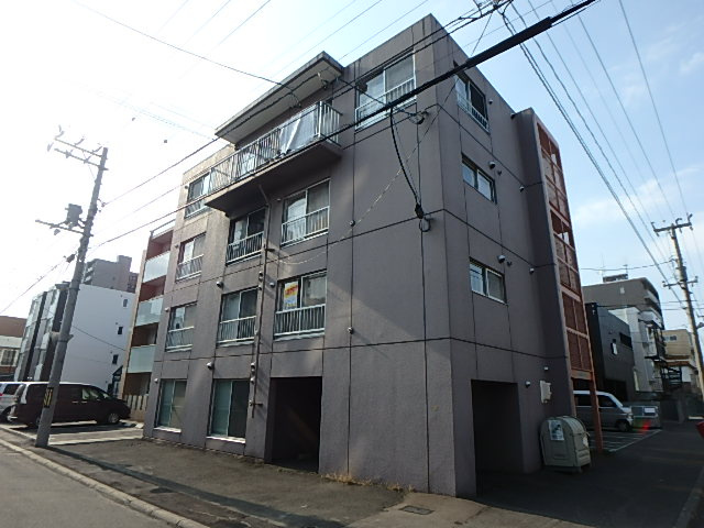 イーストサイド１６