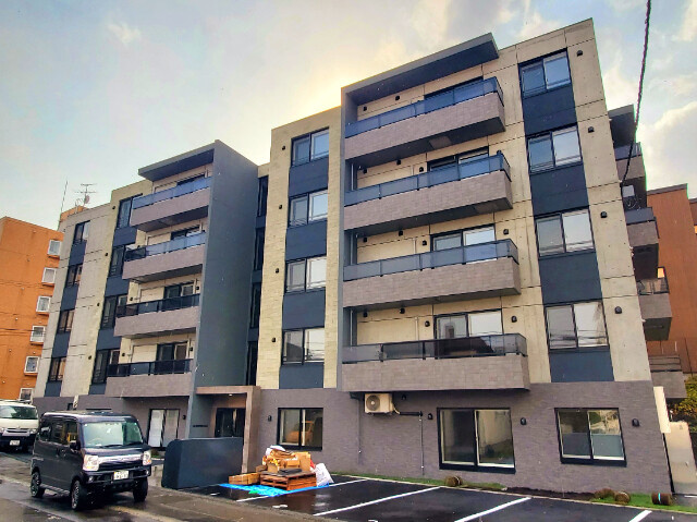 札幌市中央区南十七条西１８丁目の賃貸マンション