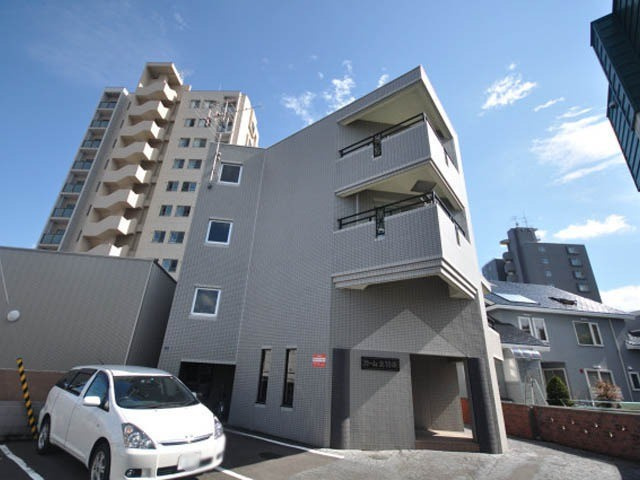 カーム北１８条