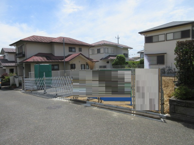【仲介手数料無料】新築戸建　鳩山町鳩ヶ丘1-25-3（全1棟）の前面道路含む現地写真