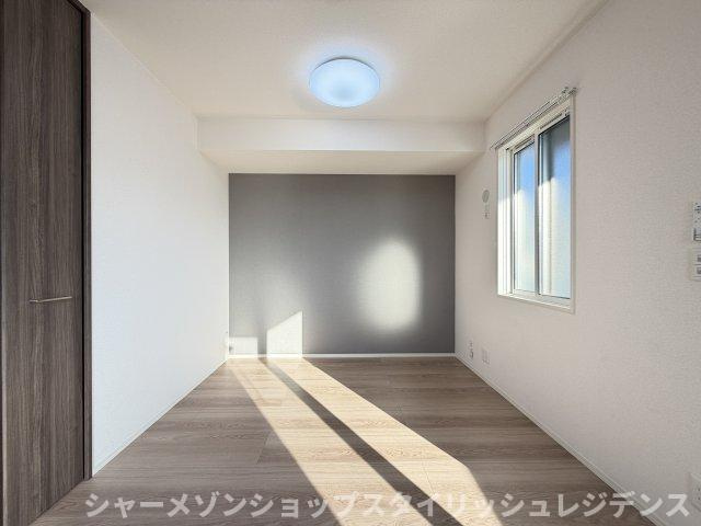 SHIZUKA 大里の寝室