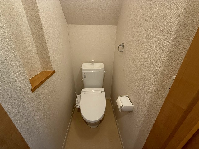 山王４－２０戸建のトイレ