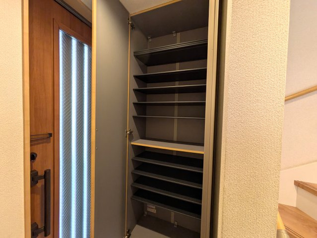 山王４－２０戸建の玄関