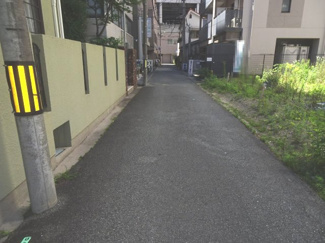 【前面道路含む現地写真】 | 川西市中央町7の10　建築条件無土地