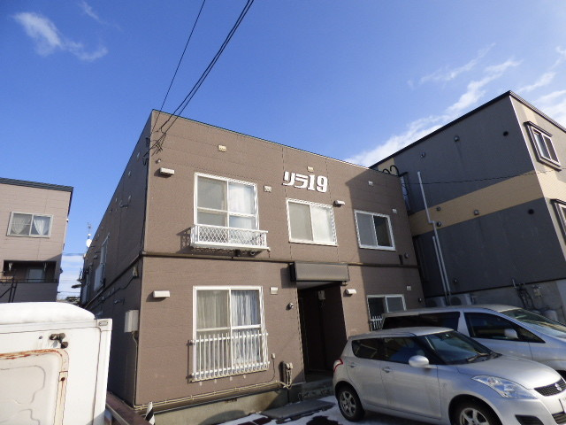 リラ１９