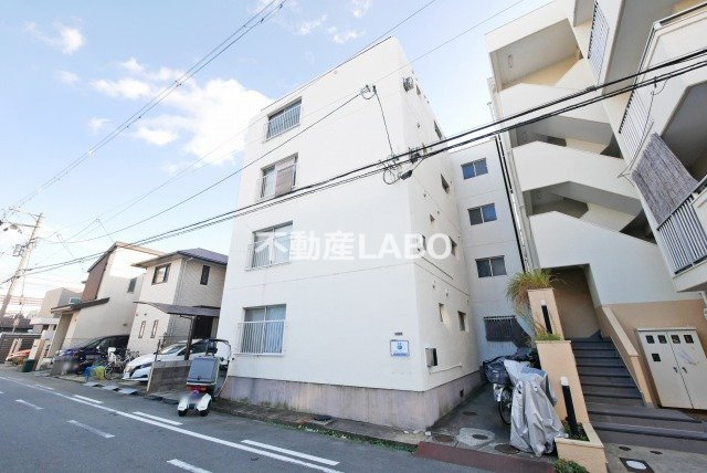茜マンションの外観