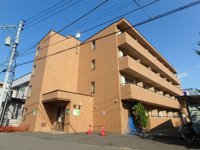 ドミール北１０条