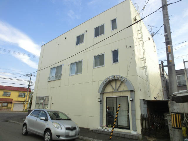 イーストタウン１３