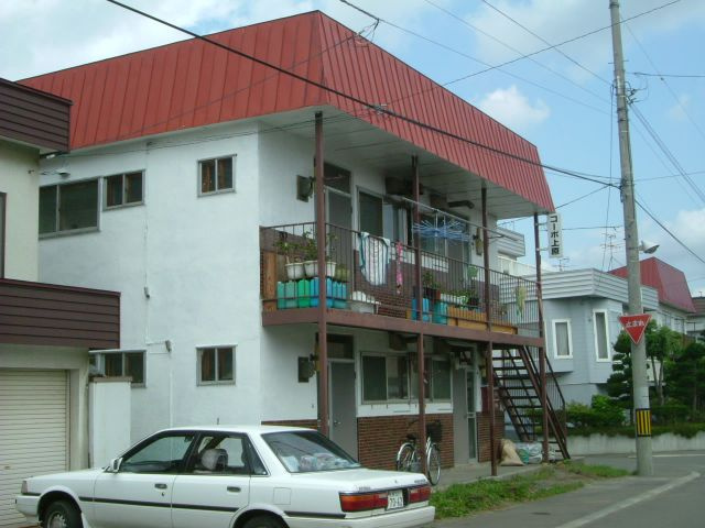 エスコート（旧コーポ上原）