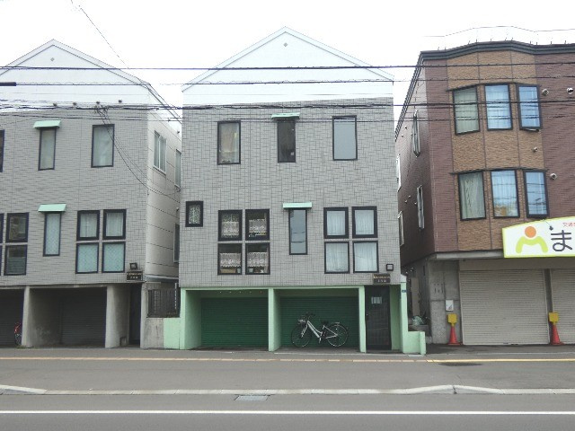 札幌市東区北四十五条東１５丁目のアパート