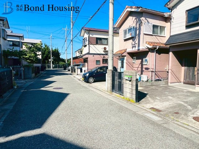 山電　江井ヶ島駅徒歩13分　大久保町江井島　中古戸建の前面道路含む現地写真