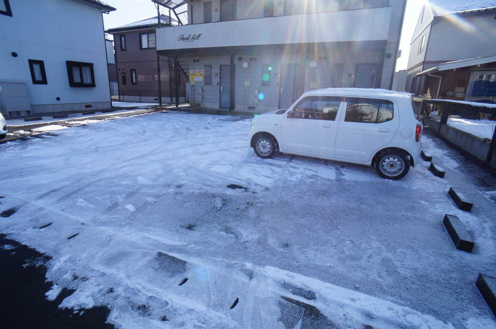 パークヒルの駐車場