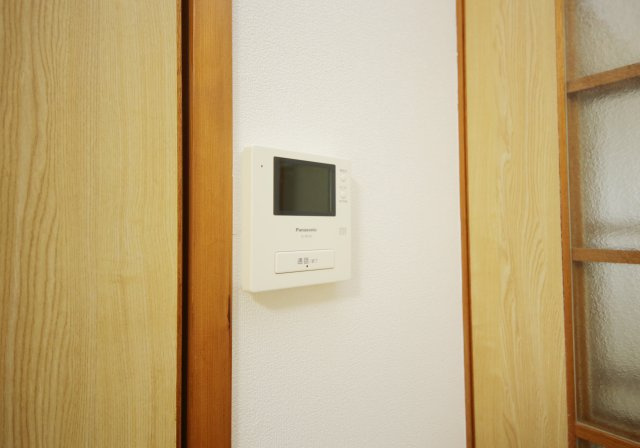 サン青山のセキュリティ|別部屋同間取りのお写真となります。参考にご覧くださいませ。