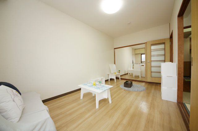 サン青山の内装|別部屋同間取りのお写真となります。参考にご覧くださいませ。