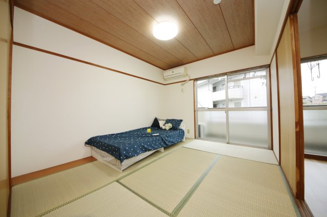 サン青山の和室|別部屋同間取りのお写真となります。参考にご覧くださいませ。