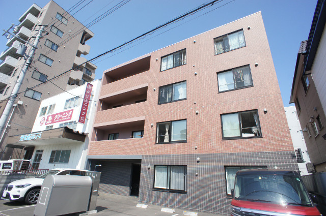 エクセル美園