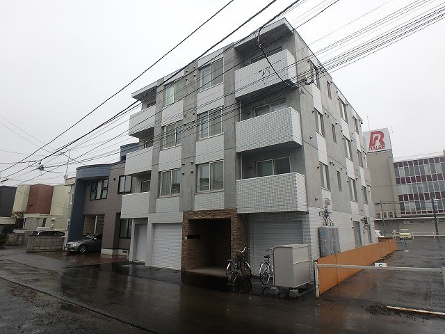 グランディール学園前