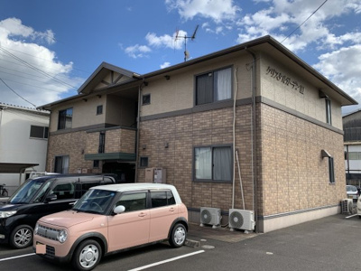 【外観】 | クリスタルガーデン　Ⅲ棟 | クリスタルガーデン　Ⅲ棟・軽量鉄骨造