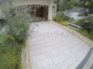 【エントランス】
